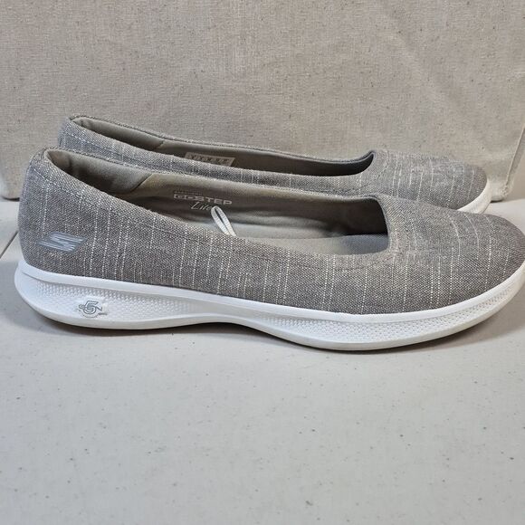 Skechers Women's 8 Gray Slip-On Shoes - Picture 4 of 7